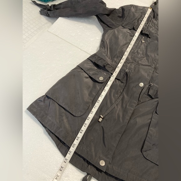 Betsy Johnson women’s hooded coat. Size M - Picture 15 of 15
